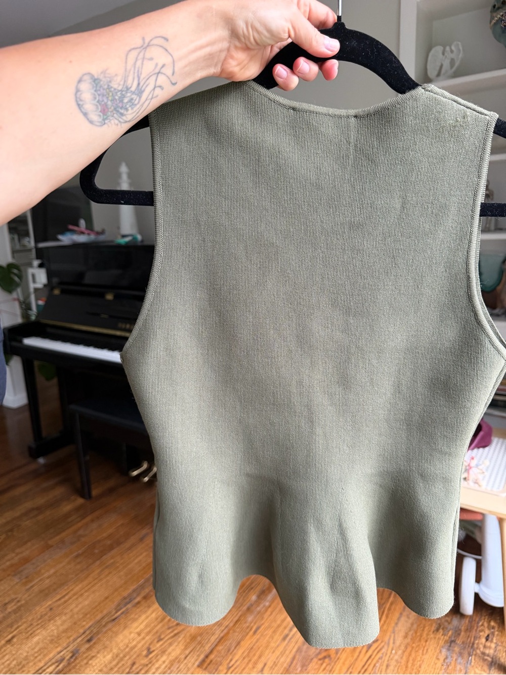 Zara peplum buttoned top - Picture 3 of 4